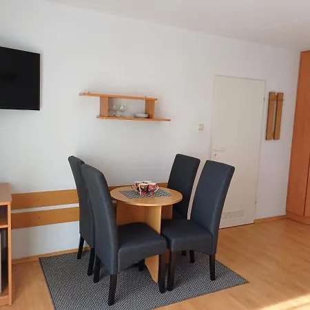 Pola Habitación en casa particular *