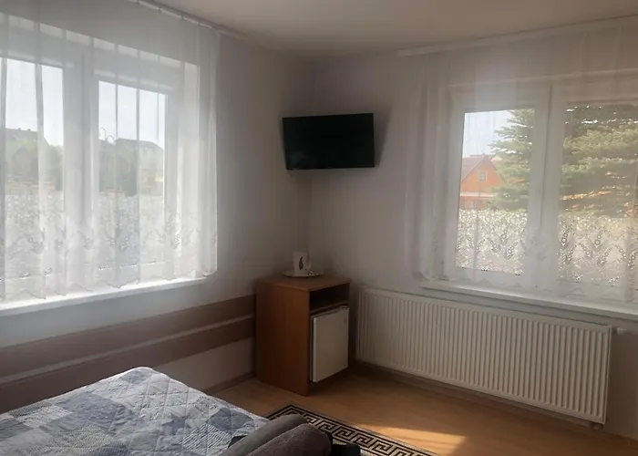 Pola Privatunterkunft Rewal